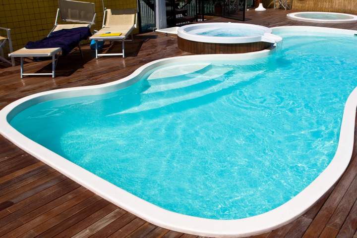 Création de piscine Tonneins